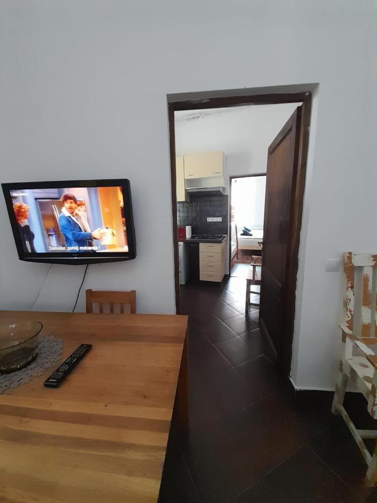 Pannonia Rooms And Apartments Сату-Маре Экстерьер фото