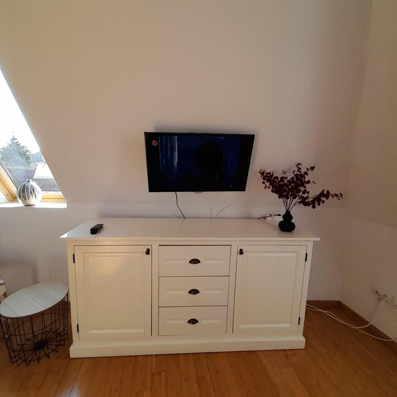 Pannonia Rooms And Apartments Сату-Маре Экстерьер фото