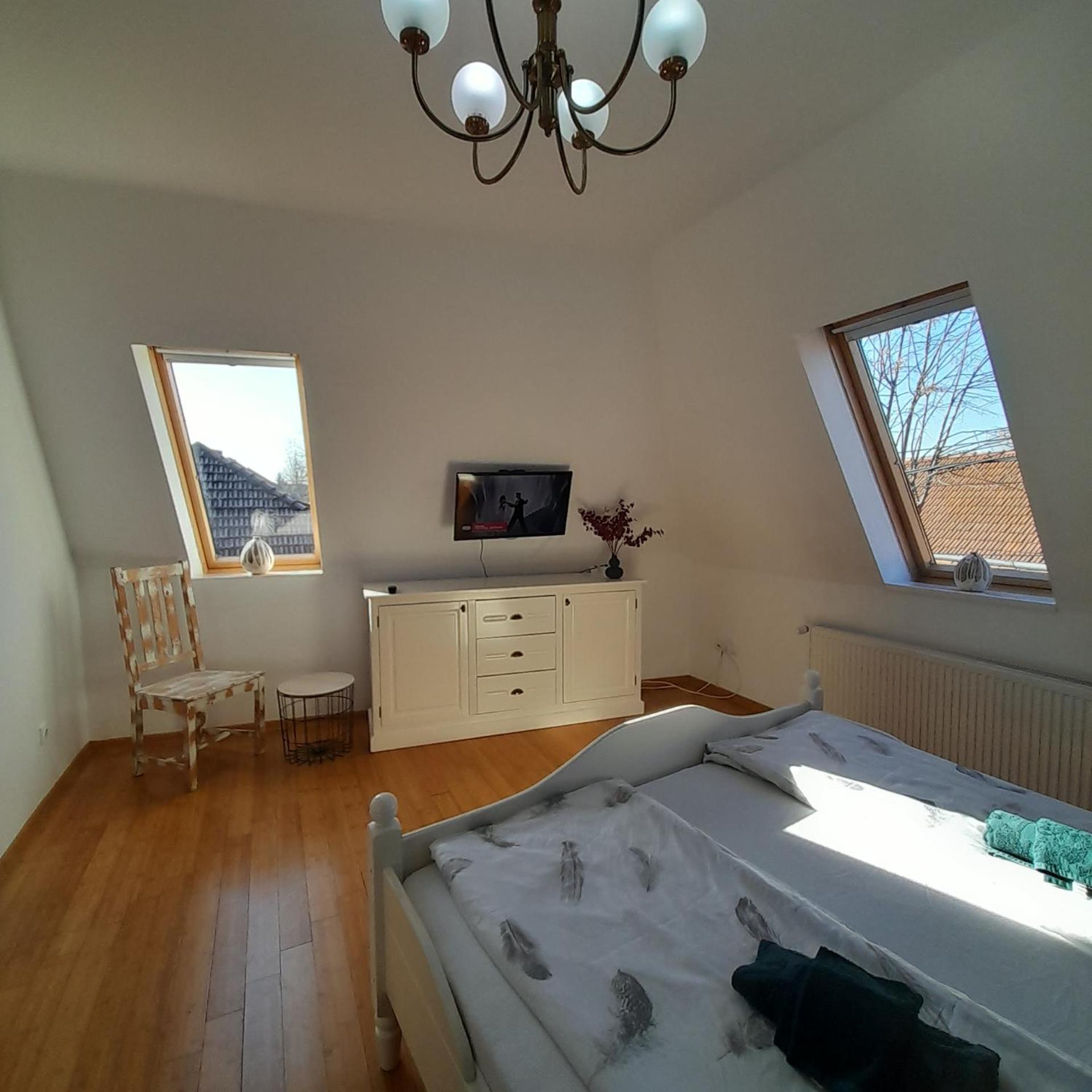 Pannonia Rooms And Apartments Сату-Маре Номер фото